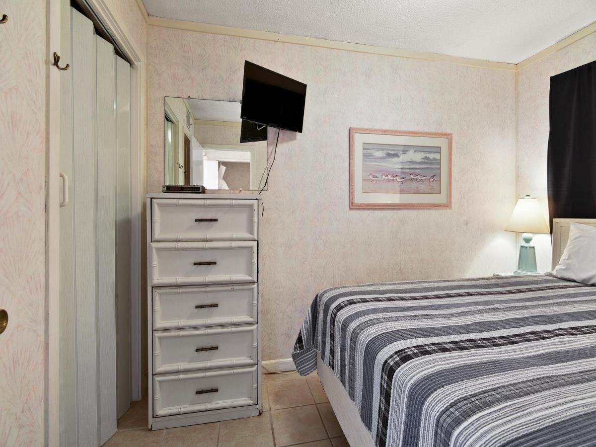 Апартаменти Hhbt Admirals Row 105 Гілтон-Гед-Айленд Екстер'єр фото